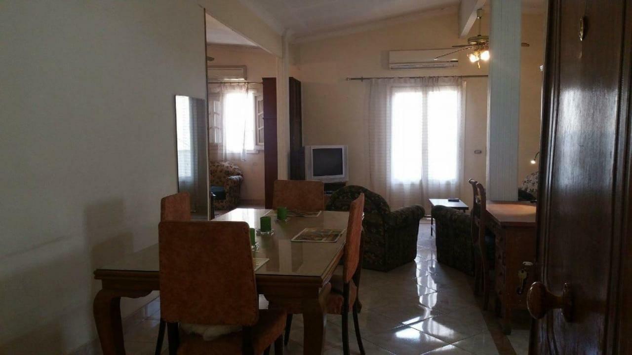 Elegant Heliopolis, Studio-Apartment Kairo Exterior foto